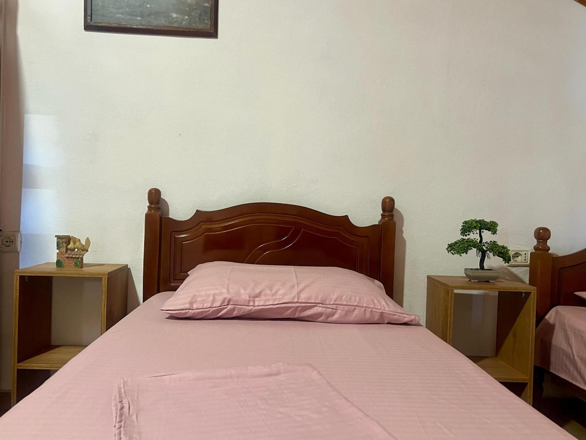 Happy Corner Guest House Shkoder Exterior photo